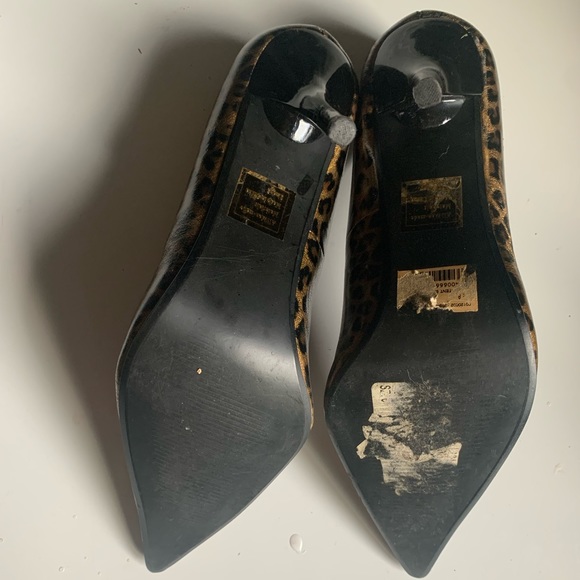 Wet Seal Leopard Print Pointed Toe Heels Size 8 - Picture 4 of 5